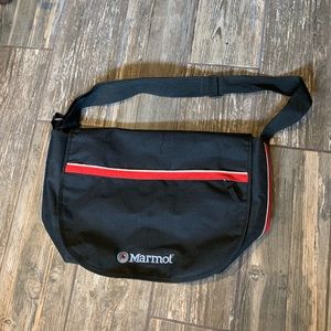 Marmot Messenger Unisex Bag Black & Red